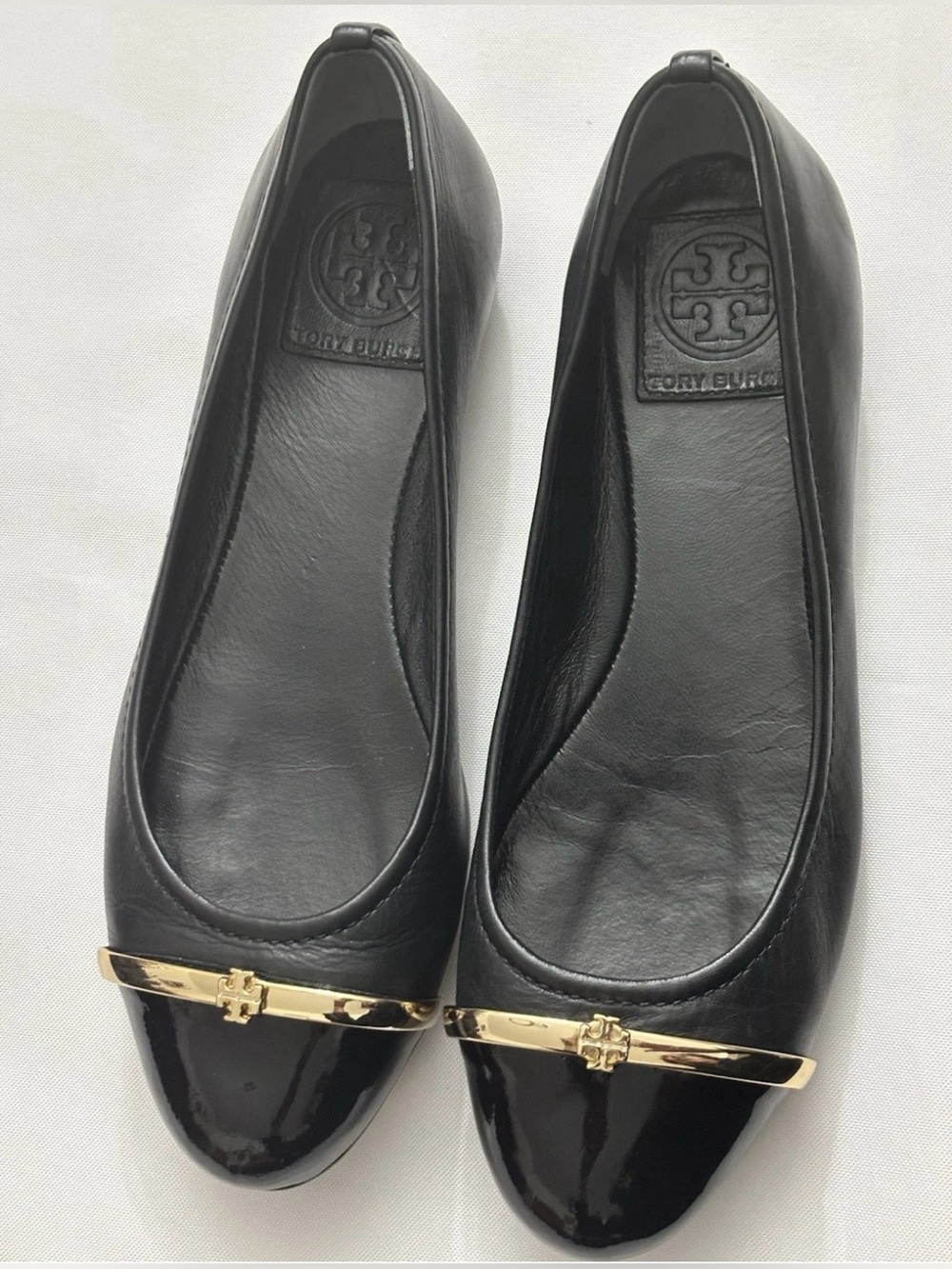 Tory Burch Pacey Black Leather Cap Toe Logo Ballerina Flats Size  6.5M.